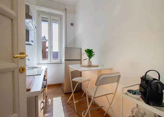 Bright Flat 2bdr Trastevere Area *