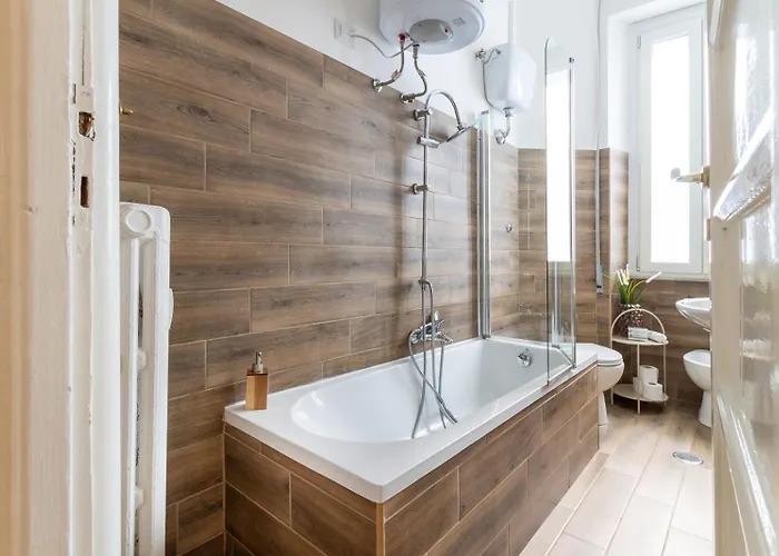 Bright Flat 2bdr Trastevere Area Apartment
